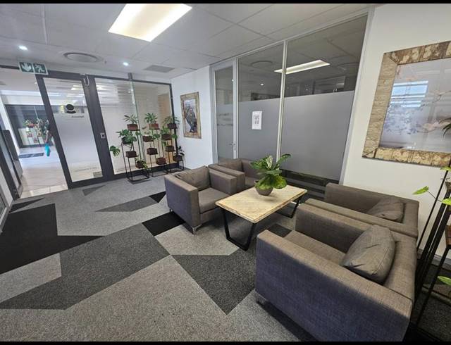 BUSINESS PROPERTY TO RENT IN MENLYN